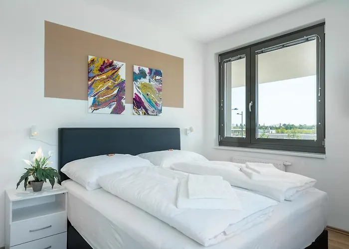 Feelgood Lakeliving Inklusive Garagenplatz 4* Bécs