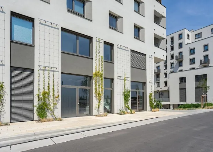 Apartmanhotel Feelgood Lakeliving Inklusive Garagenplatz 4*
