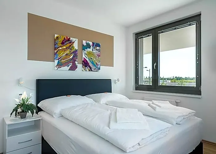 Feelgood Lakeliving Inklusive Garagenplatz Apartmanhotel 4*